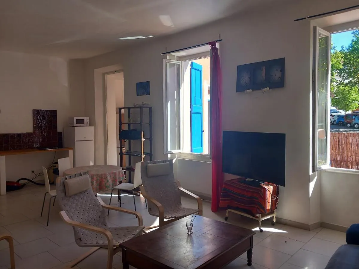 Appartement Espace Bien-Etre Sauna Infrarouge Salernes